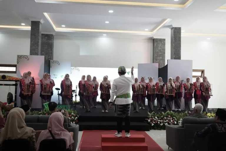 WhatsApp Image 2025-12-04 at 16.27.35