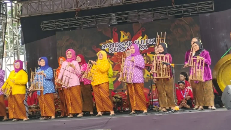 WhatsApp Image 2025-12-06 at 15.09.37