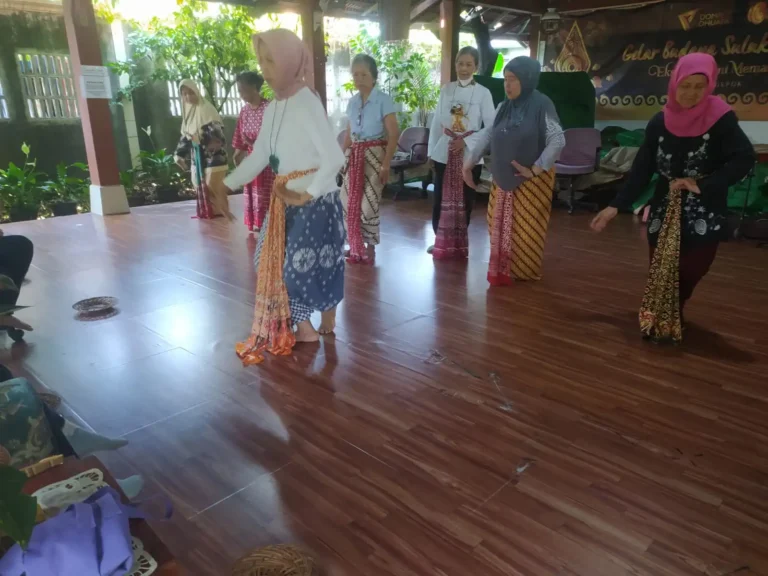 WhatsApp Image 2025-12-08 at 15.22.46 (1)